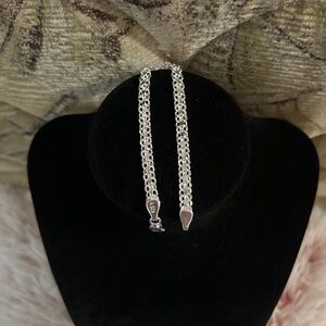 925 Sterling Silver Bismark Chain Bracelet - 8in